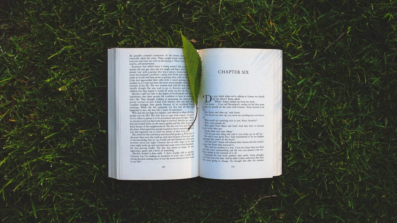8 Tips Menerbitkan Buku Pertama yang Bisa Kamu Coba Terapkan