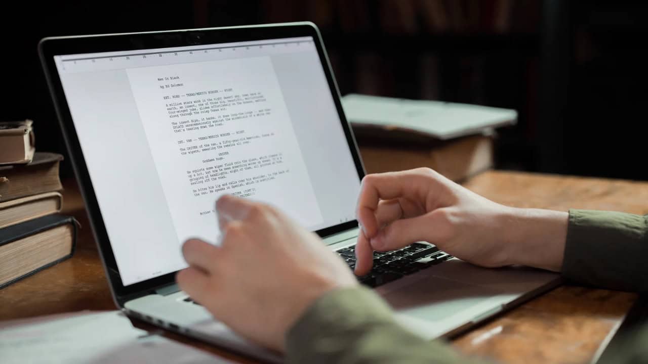 Tips Merevisi Naskah Buku agar Lebih Rapi dan Siap Diterbitkan