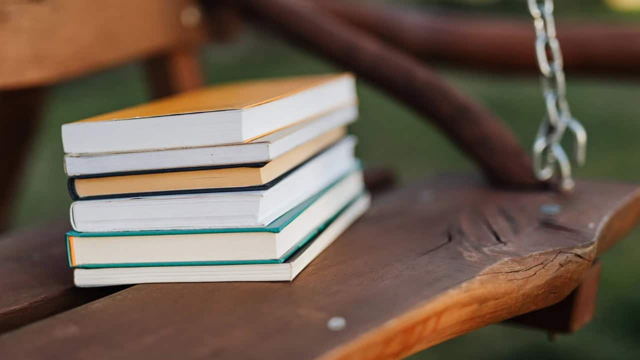 Ini Dia Beragam Keuntungan Menerbitkan Buku di Penerbit Halo Adil Sejahtera