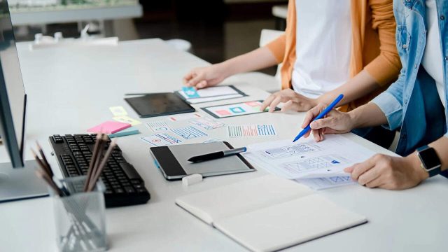 Mengenal 6 Tugas Layouter dalam Penerbitan Buku