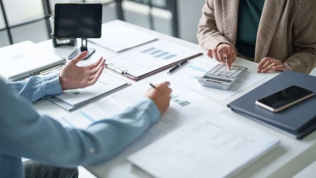 10 Layanan di Jasa Penerbitan Buku yang akan Diperoleh Penulis