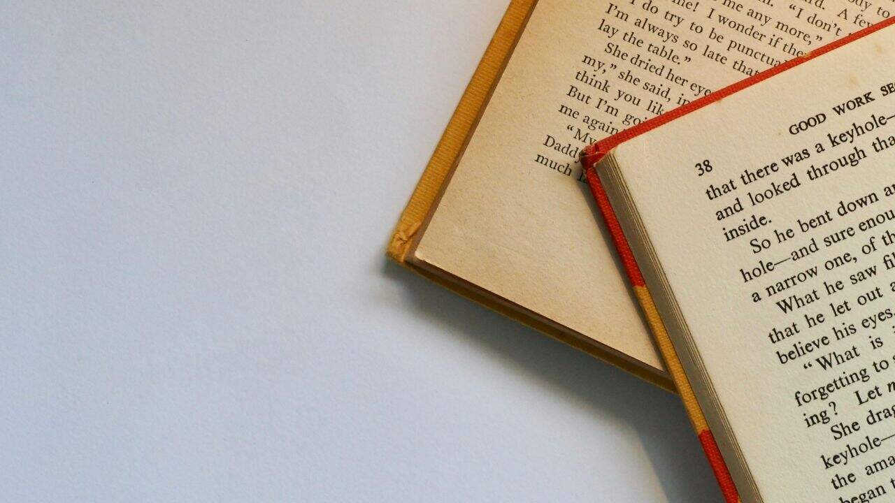 5 Jenis Kertas Novel yang Sering Digunakan oleh Penerbit