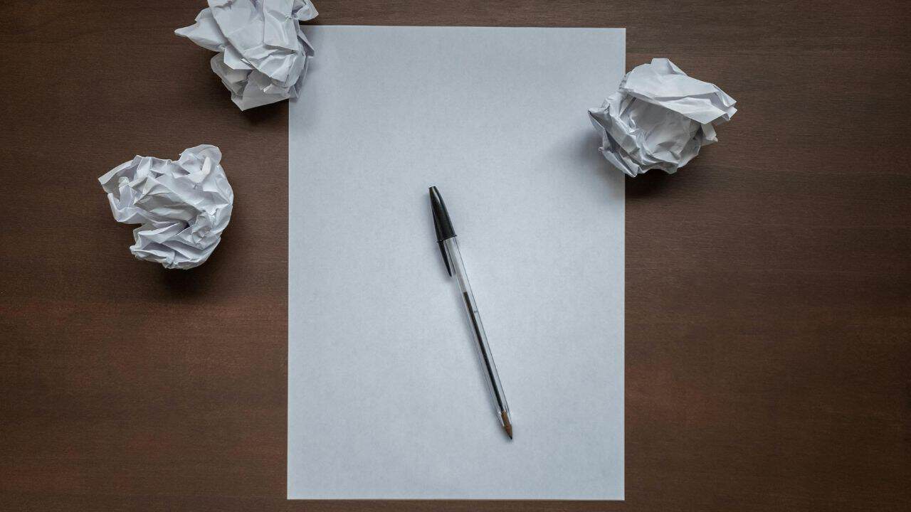 Cara Mengatasi Writer’s Block saat Menulis Puisi yang Bisa Kamu Coba