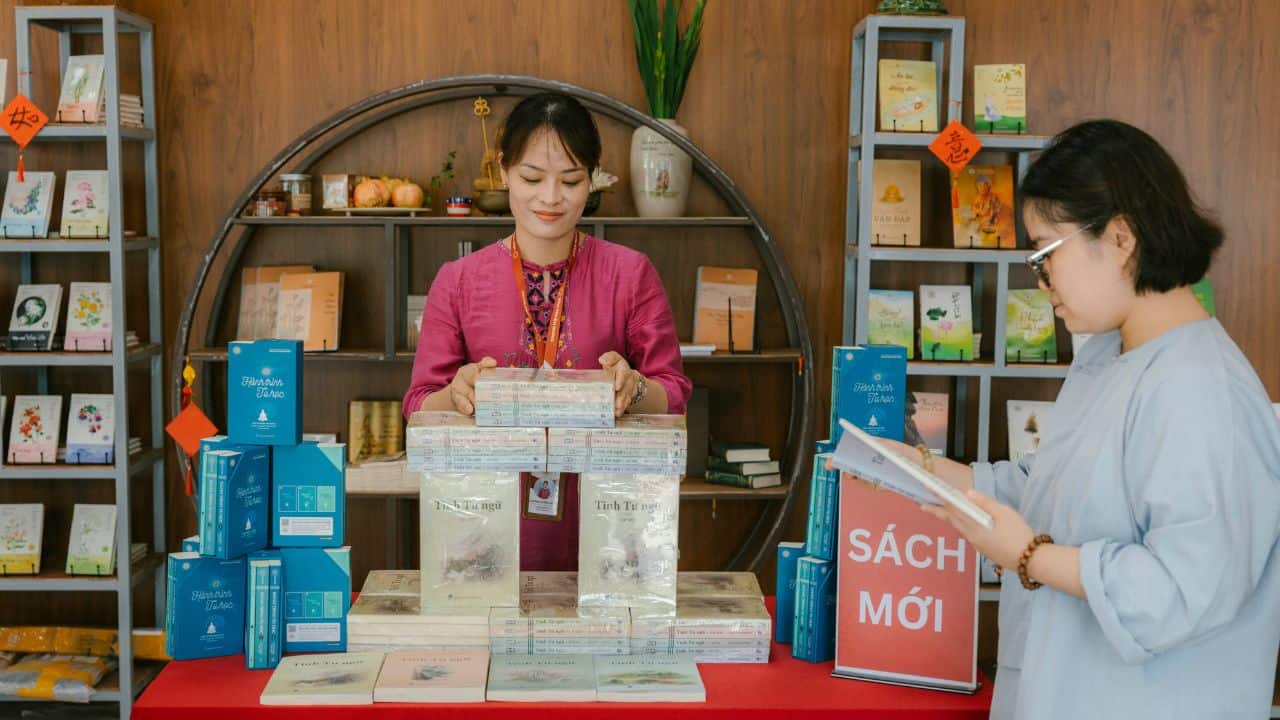 10 Tips Memilih Jasa Penerbitan Buku untuk Buku Novel Pertamamu