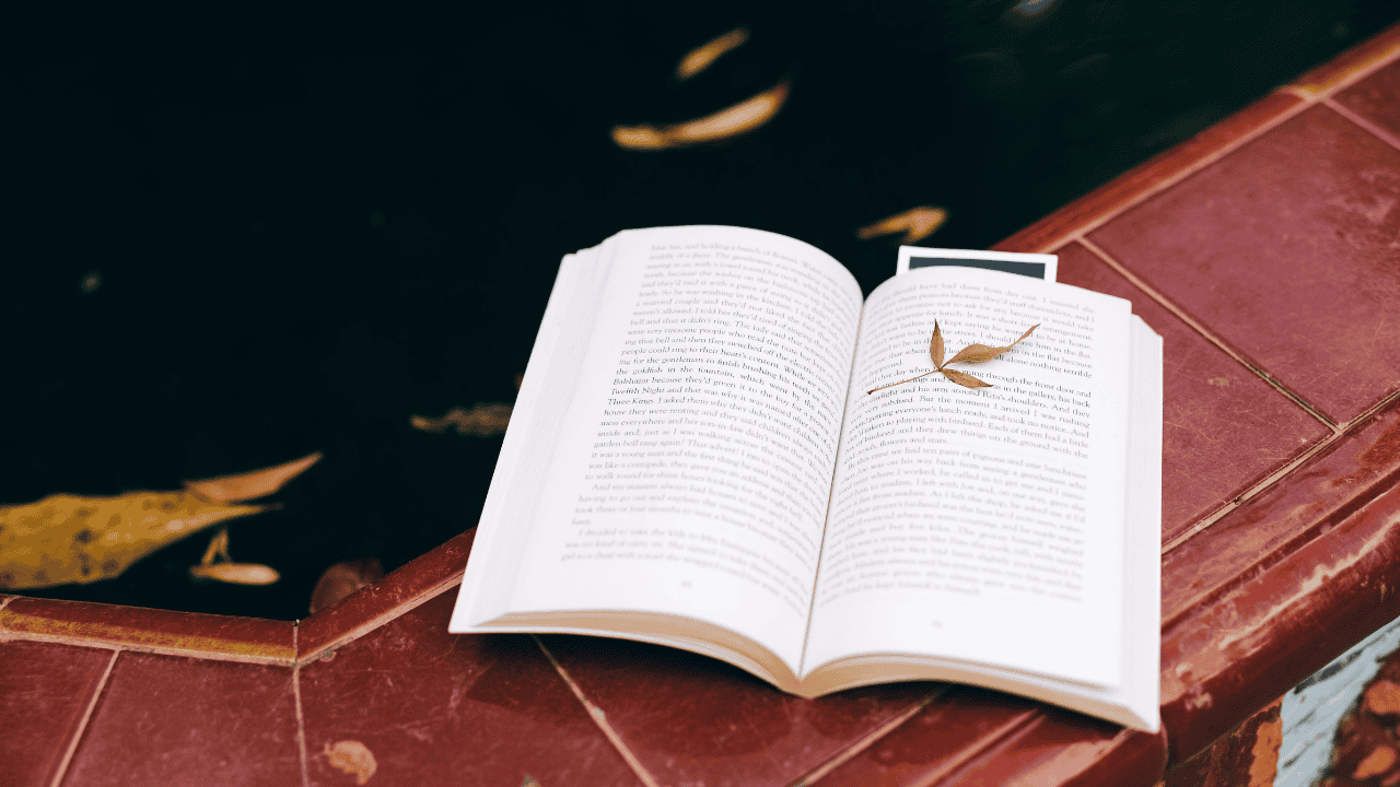 5 Tips Merawat Buku Agar Tetap Awet dan Tidak Mudah Rusak