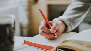 5 Alasan Pentingnya Tanda Baca dalam Komunikasi Tertulis yang Perlu Kamu Ketahui